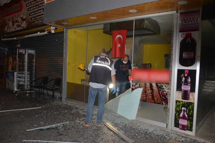 Adana’da restoran kurşun yağmuruna tutuldu