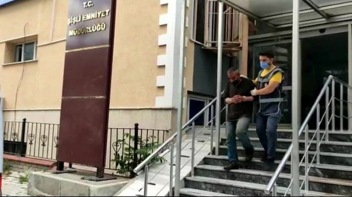 İstanbul'da turistlerin parasını çalan taksici yakalandı