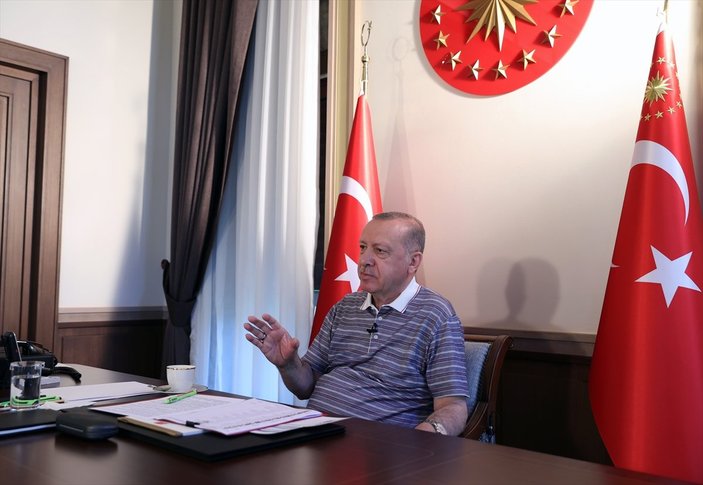 Cumhurbaşkanı Erdoğan, AK Parti teşkilatları ile bayramlaşma programına katıldı