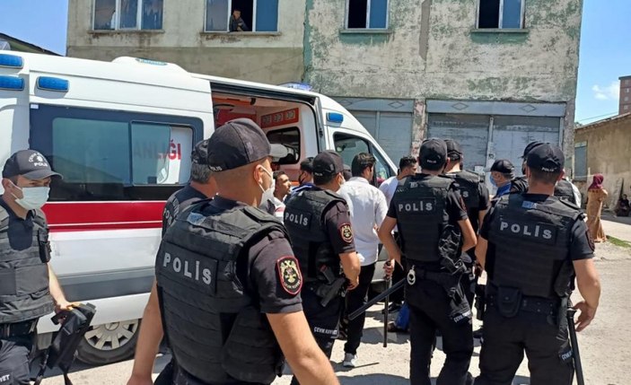 Erzurum'da yabancı uyruklu şahıslar ile pazarcılar arasında kavga