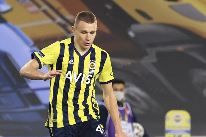 Fenerbahçe, Szalai transferi konusunda kararsız