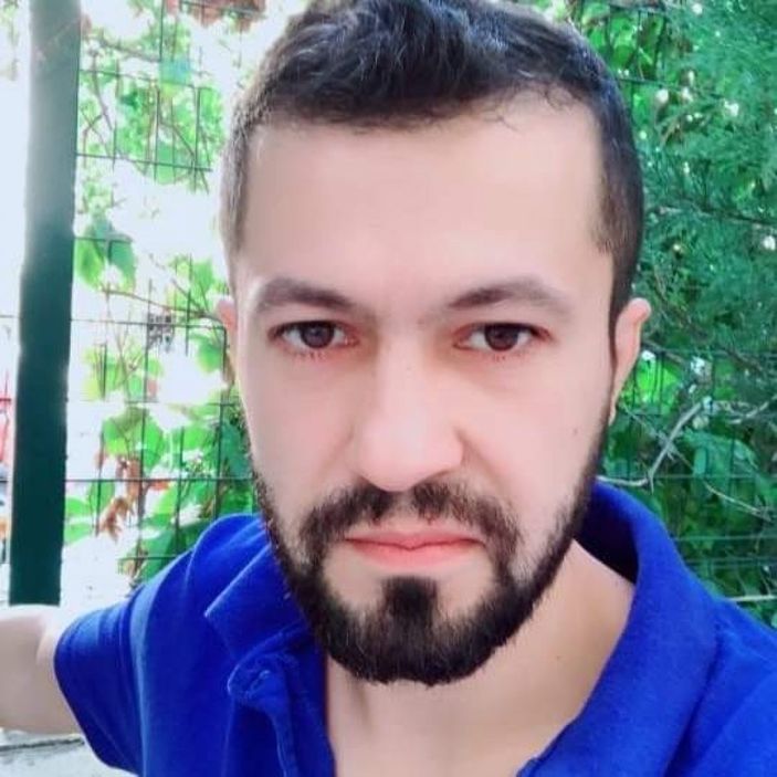 i Denizli'de annesini boğazını keserek öldürdü