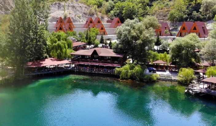 Yedigöller eşsiz manzarası ile görenleri büyülüyor