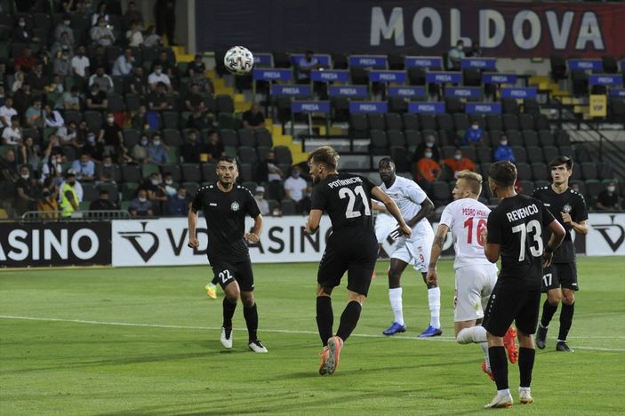 Sivasspor tur kapısını araladı