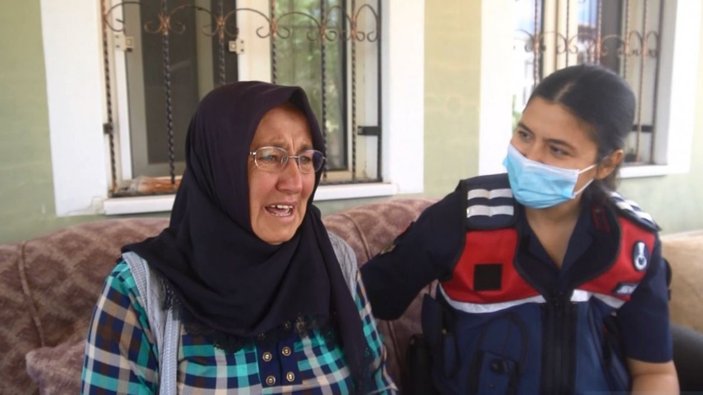 Aksaray'da jandarmadan asker annesine ziyaret
