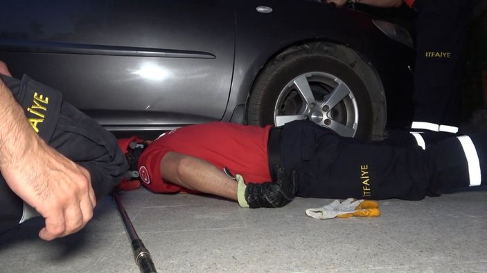 Kırıkkale'de balkondan düşen kedisi için dakikalarca gözyaşı döktü