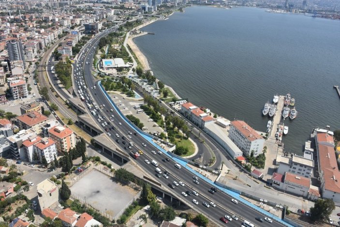 İzmir'de trafiğe helikopterli denetim