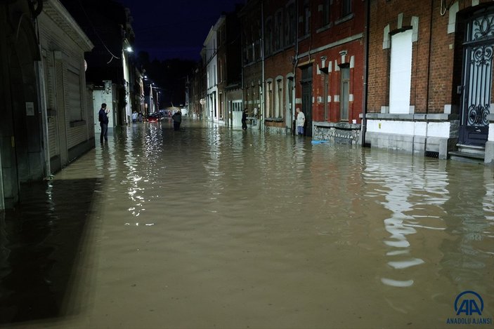 Avrupa'daki aşırı yağışlar, 2100 yılına kadar karalarda 14 kat artacak