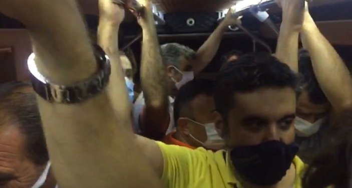 Üsküdar’da metro ve İETT seferleri durunca minibüsler doldu