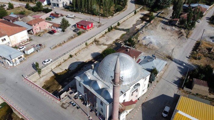 Sivas’ta Tecer Irmağı tamamen kurudu