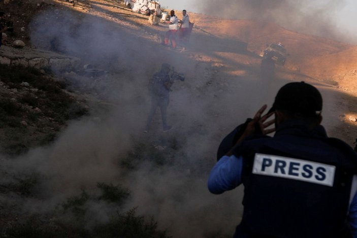 İsrail güçlerinden Filistinli protestoculara sert müdahale: 1 ölü 158 yaralı