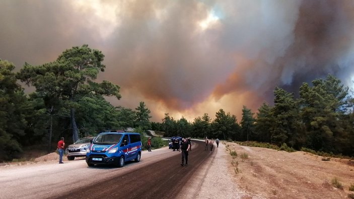Manavgat Belediye Başkanı Şükrü Sözen: Yangın Manavgat merkeze sıçradı