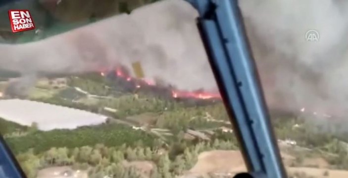 Manavgat'taki yangının boyutu havadan görüntülendi