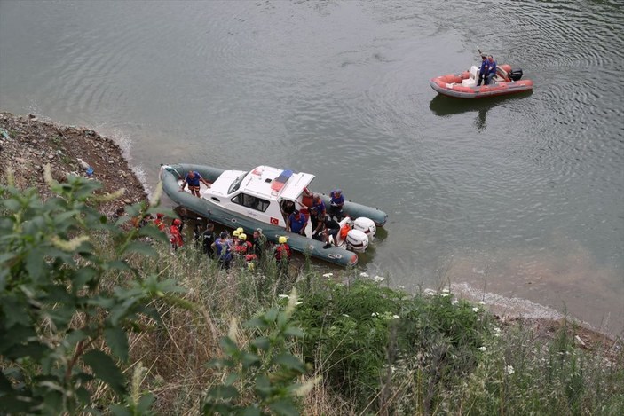 Artvin'deki sel felaketinde kaybolan Serdar Yiğit’in cansız bedenine ulaşıldı