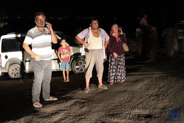 Osmaniye'de çıkan yangına müdahaleler devam ediyor