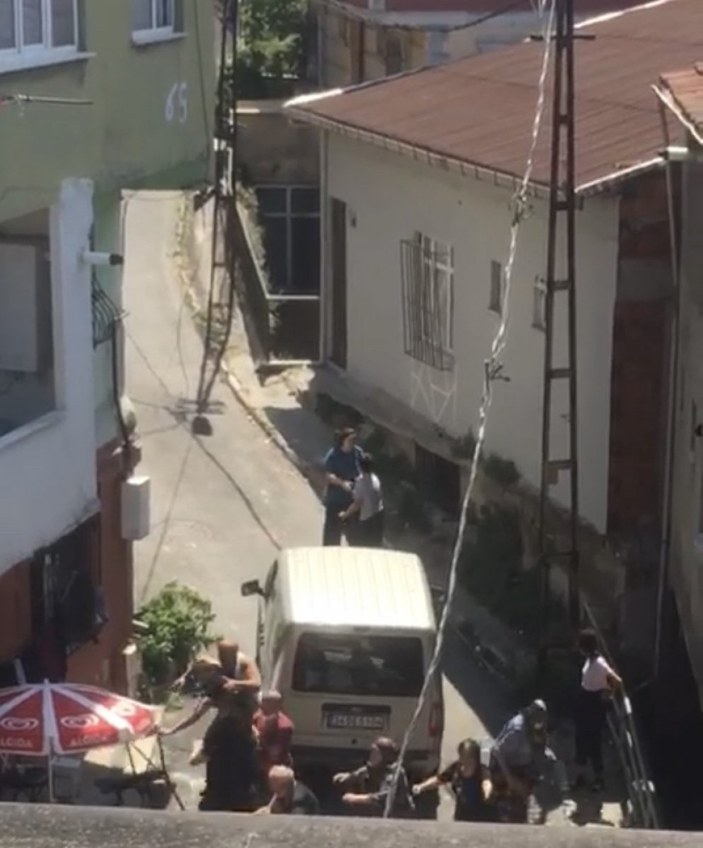 Beyoğlu'ndaki silahlı dehşetin görüntüleri