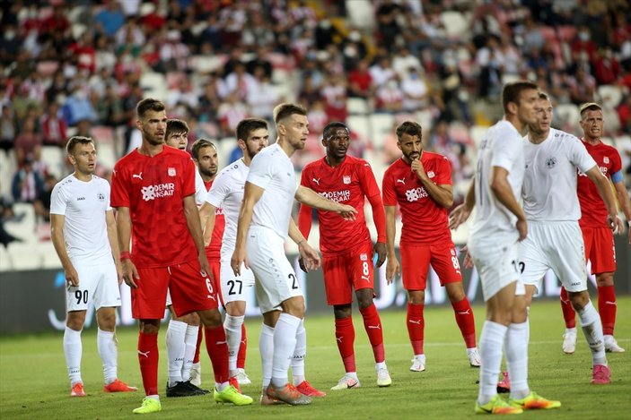 Sivasspor, Konferans Ligi'nde bir üst tura yükseldi