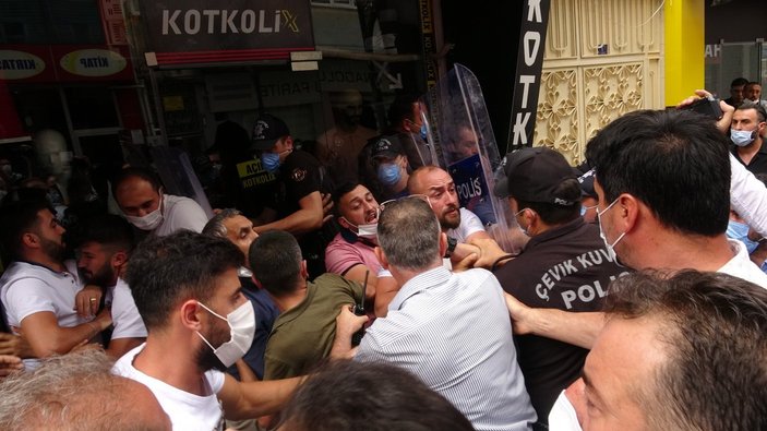 Tokat’ta sahte marka operasyonunda esnafla polis arasında arbede