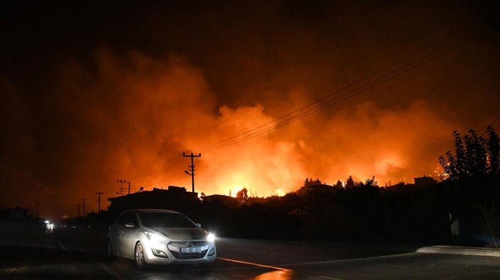 Cerrahpaşa Orman Fakültesi öğretim üyelerinden yangın raporu: Havadan müdahale kaçınılmaz
