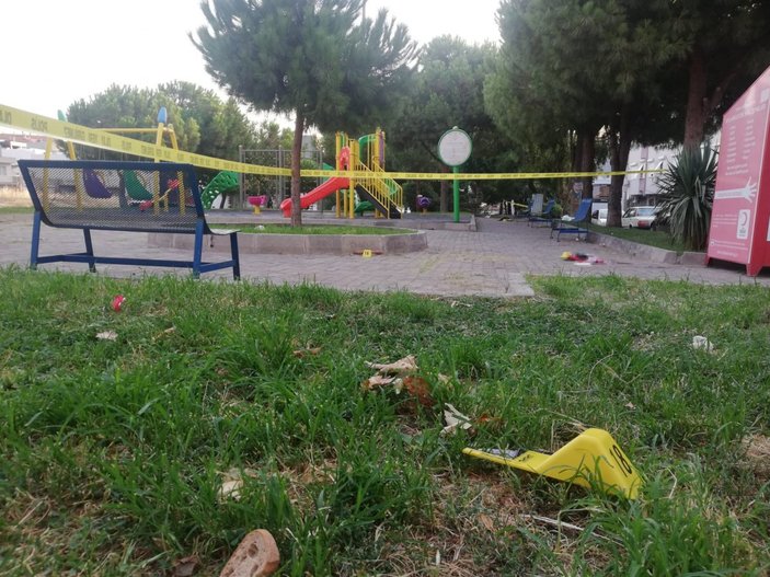 İzmir’de parkta kavga: 1 ölü, 3 yaralı
