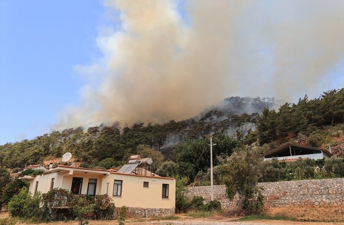 Marmaris'teki yangınzedeler yaşadıklarını anlattı