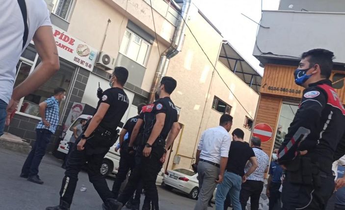 İ Bursa'da husumetlilerinin kurşun yağdırdığı şahıs hastanede hayatını kaybetti