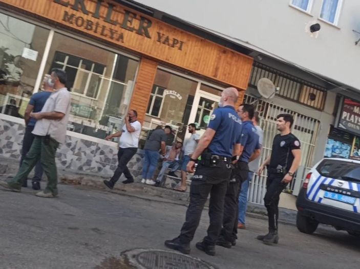 İ Bursa'da husumetlilerinin kurşun yağdırdığı şahıs hastanede hayatını kaybetti