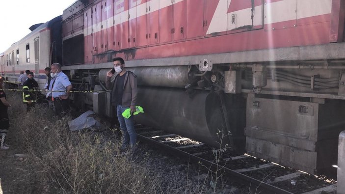 Doğu Ekspresi treninin altında kalan kişi, hayatını kaybetti