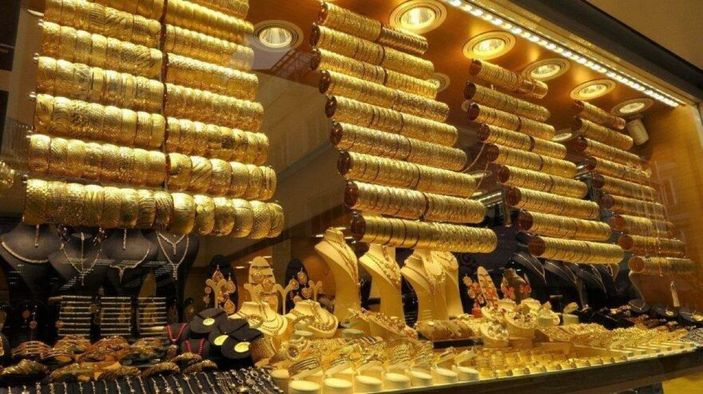 Dibe vuruş sürüyor! Altın fiyatları 3 Ağustos 2021: Bugün gram, çeyrek, yarım, tam altın ne kadar?