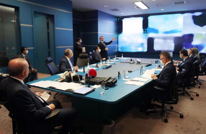 Cumhurbaşkanı Erdoğan, yangınlar hakkında bilgi aldı