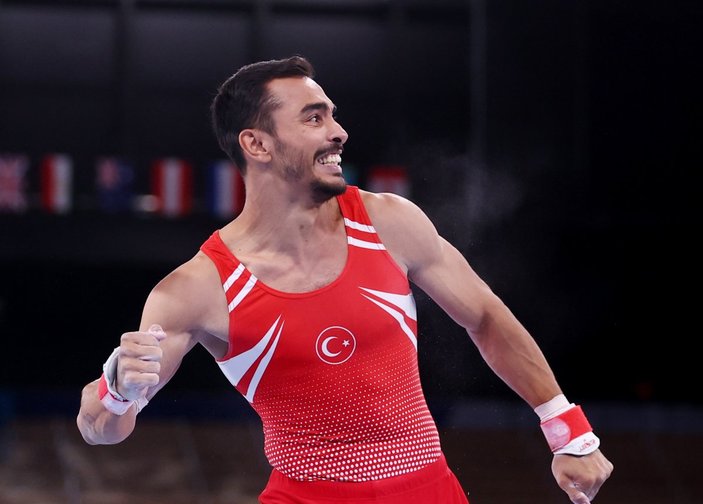Milli cimnastikçimiz Ferhat Arıcan bronz madalya kazandı