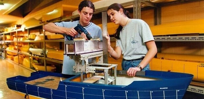 Gemi makineleri işletme mühendisliği nedir, ne iş yapar? Gemi makineleri işletme mühendisliği mezunları..