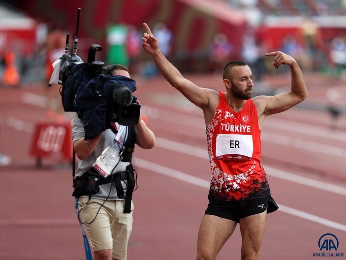 Milli atlet Necati Er, Tokyo'da üç adım uzun atlamada finalde