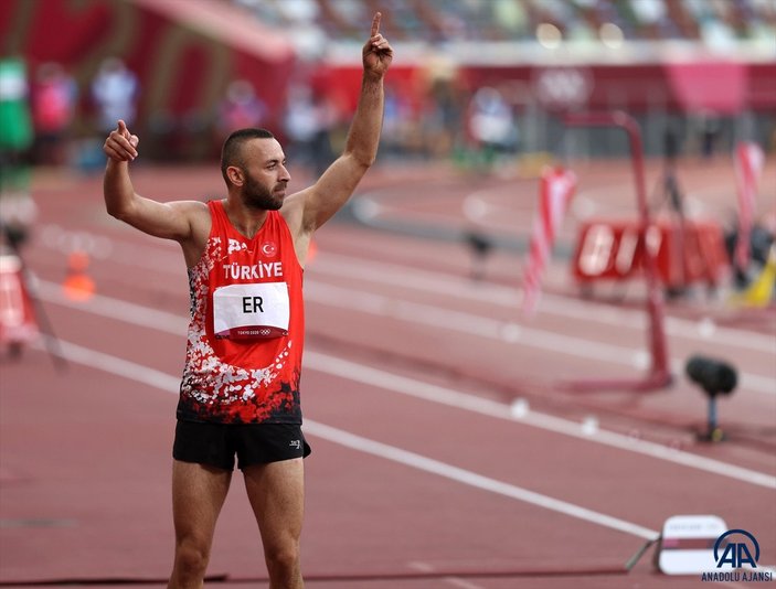 Milli atlet Necati Er, Tokyo'da üç adım uzun atlamada finalde