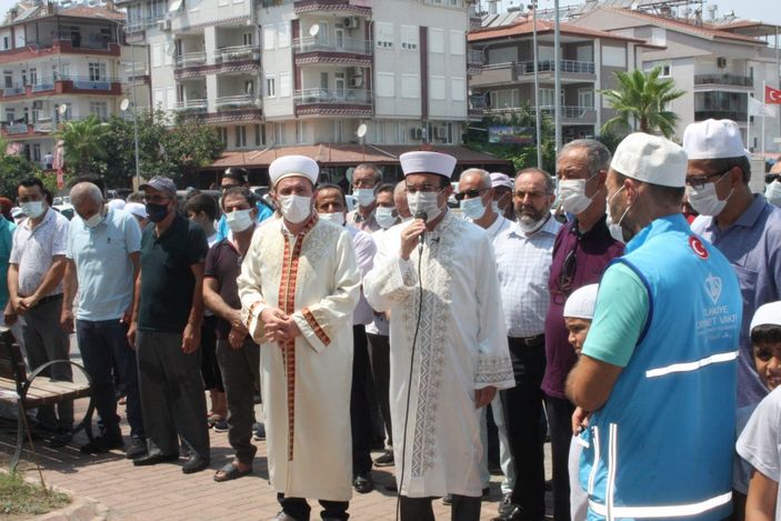 İ Manavgat’taki yangınların durması için yağmur duası yapıldı