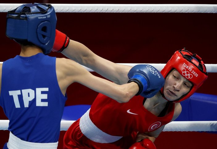 Milli boksör Buse Naz Çakıroğlu Tokyo'da finalde