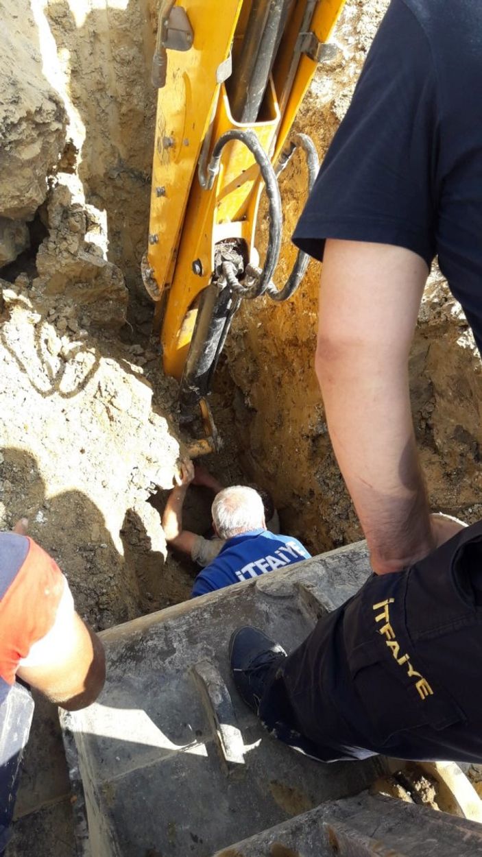 Yalova'da göçüğe düşen işçinin umutlu bakışı