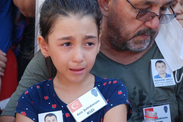 Şehit polis memuru İbrahim Okçu'ya kızlarından son bakış
