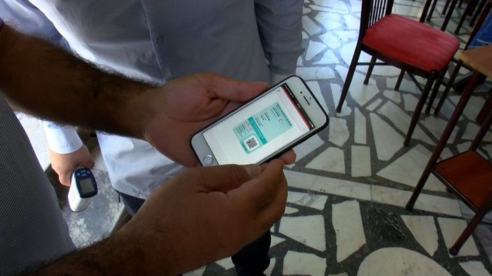 Aşısızların kahveye alınmaması uygulaması Başkent'te başladı