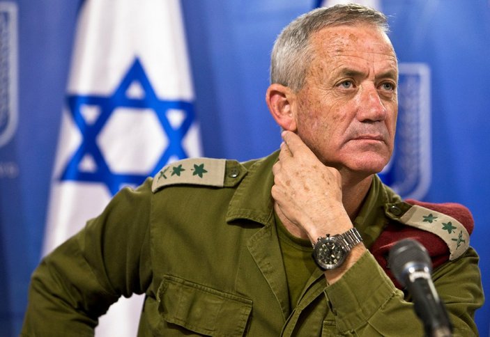 İsrail Savunma Bakanı Benny Gantz: İran'ı vurmaya hazırız