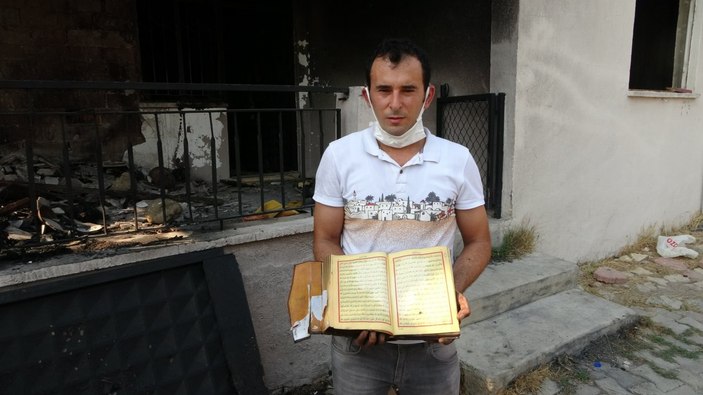 Antalya'da küle dönen evde bir tek Kur'an-ı Kerimler zarar görmedi