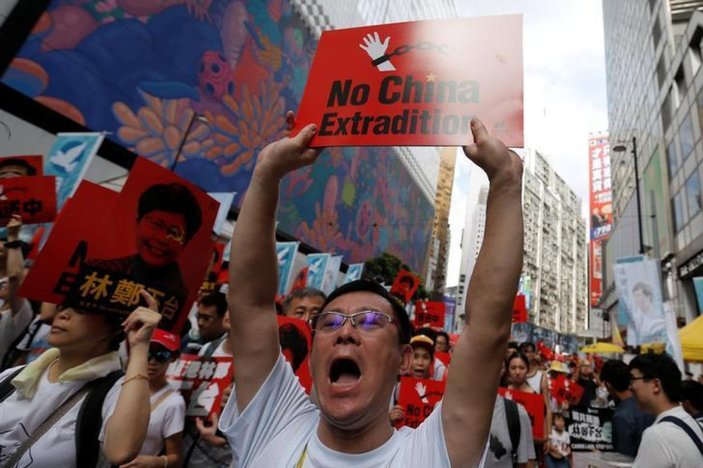 ABD'den Hong Kong vatandaşlarına 'güvenli liman' imkanı