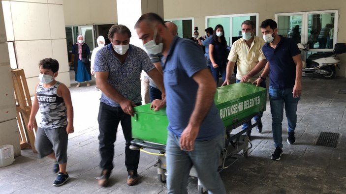 Kocaeli’de 18 yaşındaki genç kız silahla vurulmuş halde bulundu