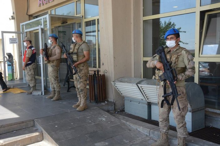 Şanlıurfa'da akrabalar arasında silahlı kavga
