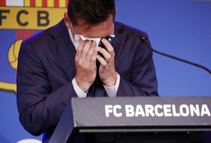Lionel Messi, Barcelona'ya veda etti
