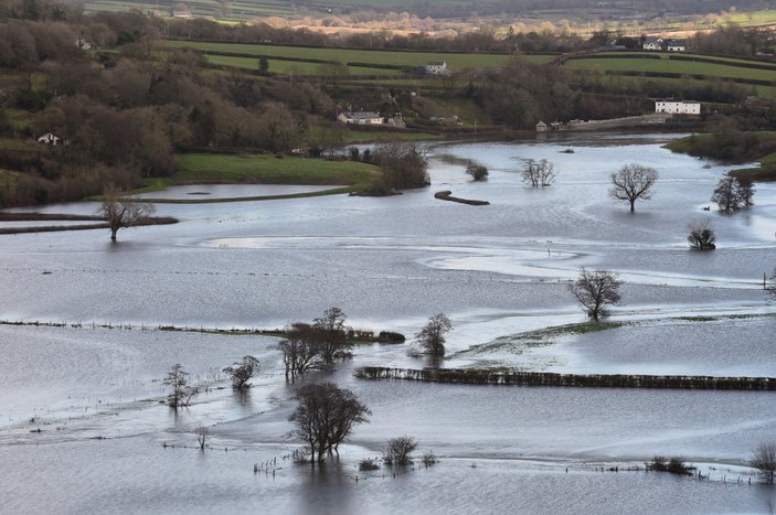 İngiltere'den iklim uyarısı: Felaketin eşiğindeyiz
