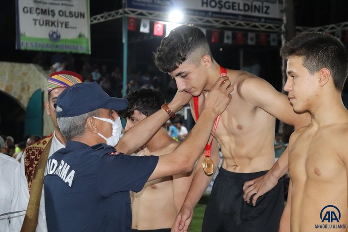 Aba Güreşi Türkiye Şampiyonası'nı Barış Güngör kazandı