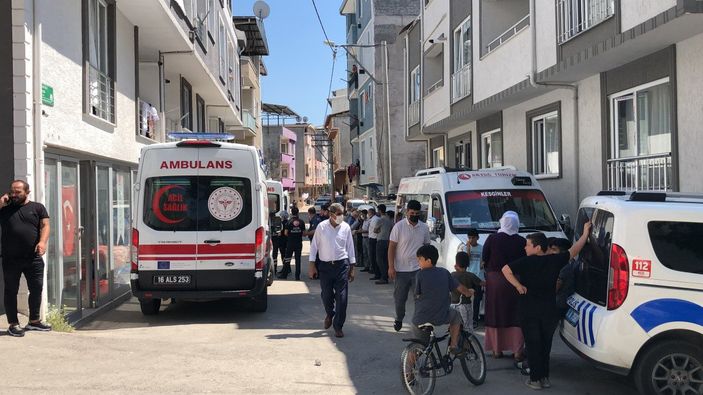 d Bursa’da eşini öldürüp, intihar etti