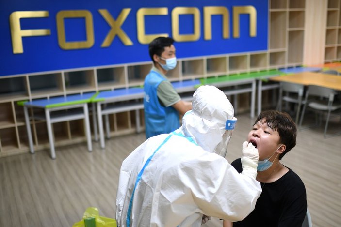 Çin'de koronavirüs vakaları tırmanışa geçti