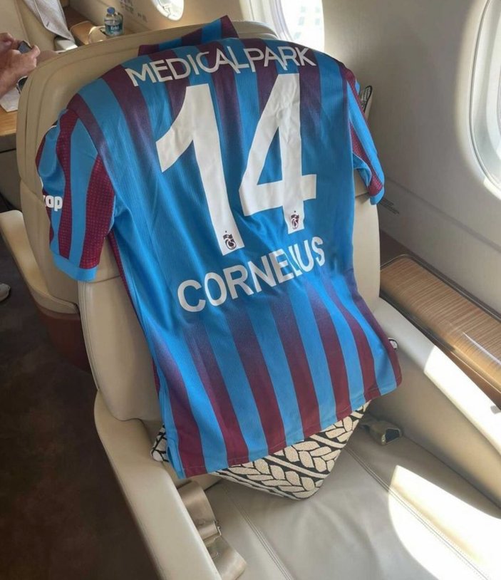 Trabzonspor, Cornelius'u açıkladı